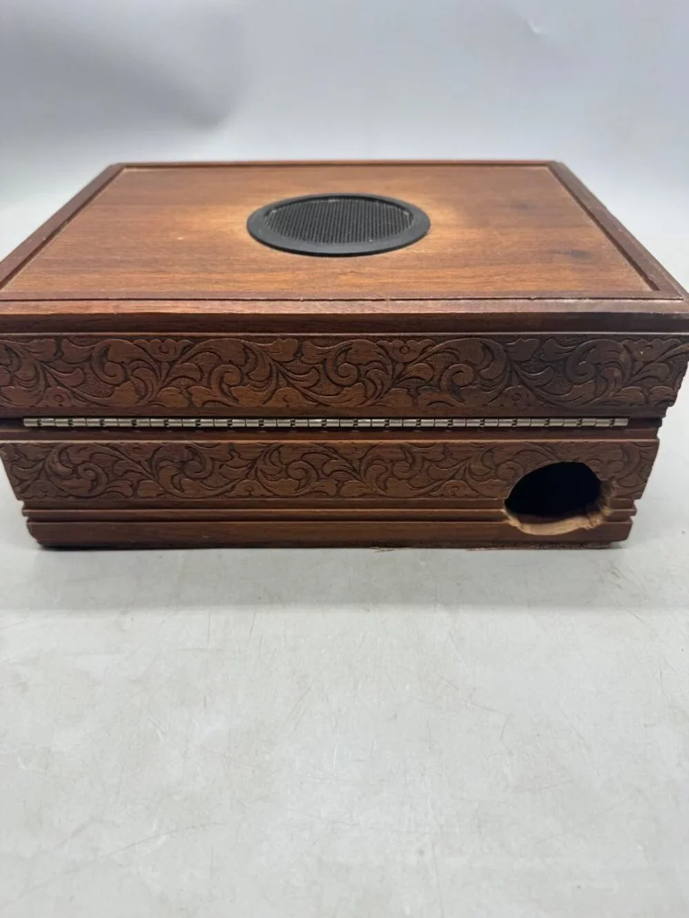 Hand-Carved Wooden Trinket Box With Intricate Floral Design & Hinged Lid READ